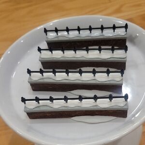 Department 56 Vintage Church Yard Fence Extensions Set Of 4